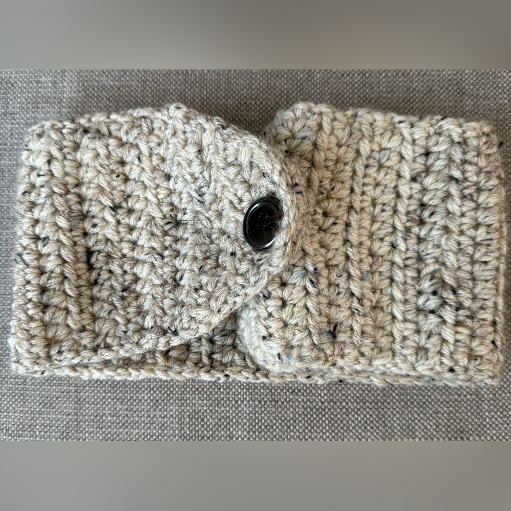 Vintage chunky Knit Headband with Button